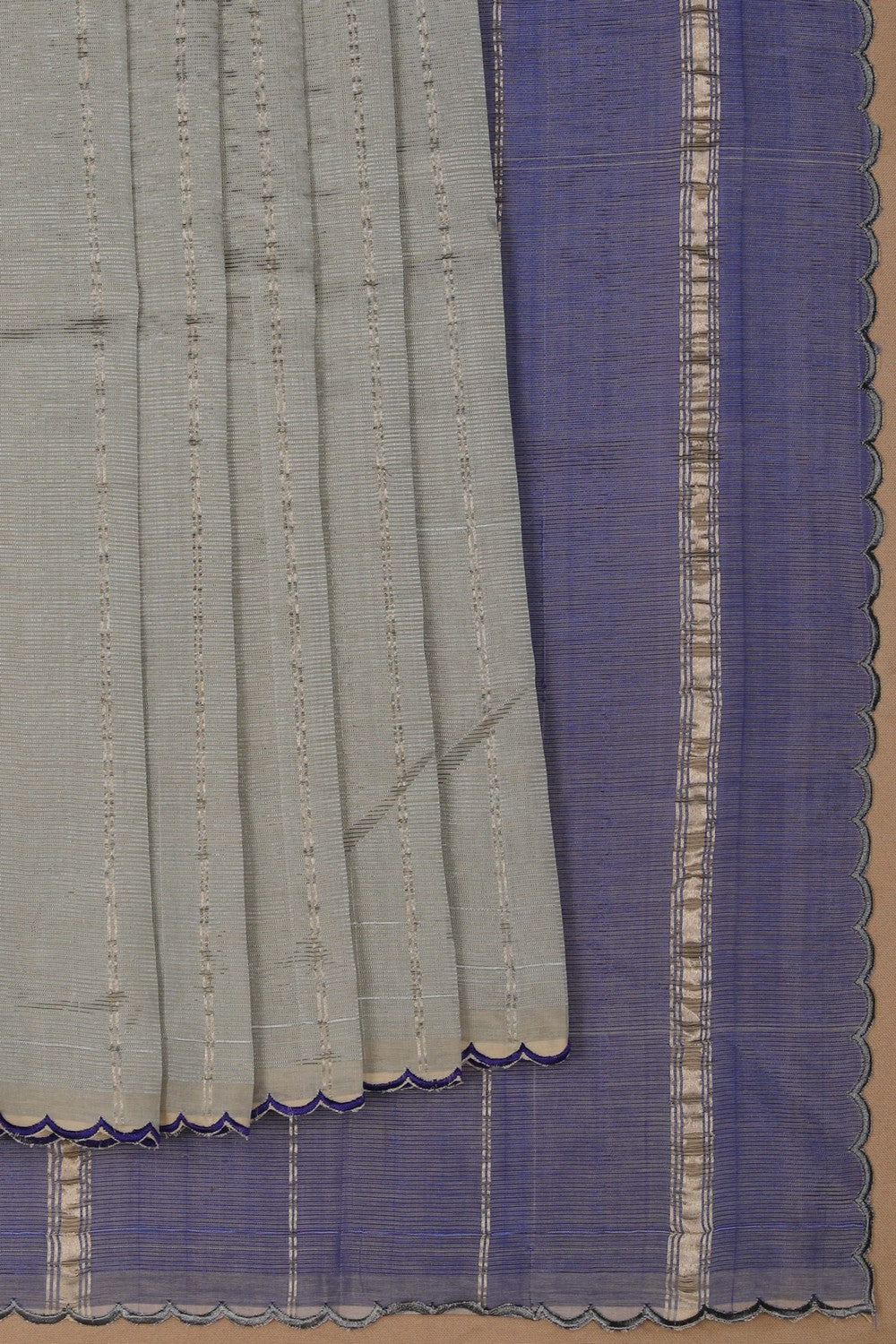 Image of Mangalgiri Silk Grey Saree